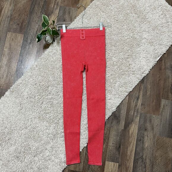 Fabletics XS Washed Strawberry Red 7/8 Cable Knit High Rise Athleisure Leggings - Picture 2 of 6